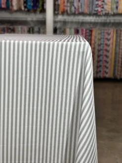 Seersucker (Poly Print) Table Linen in Silver
