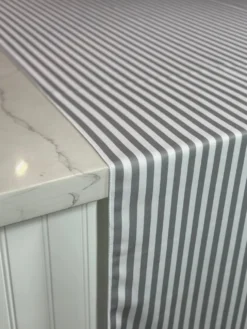 Seersucker (Poly Print) Table Linen in Silver