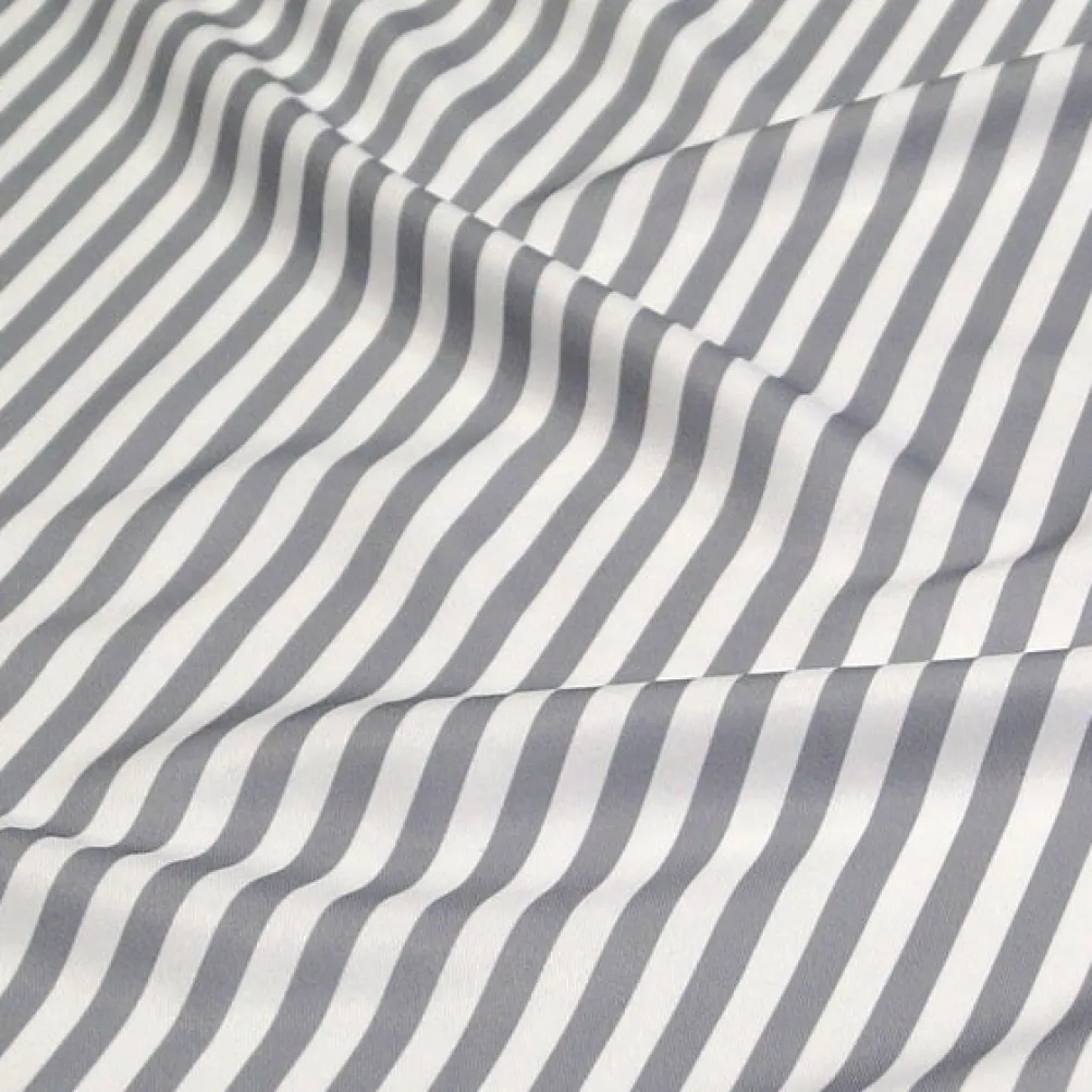 Seersucker (Poly Print) Table Runner in Silver