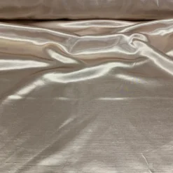 Shantung Satin (Reversible) Table Linen in Champagne