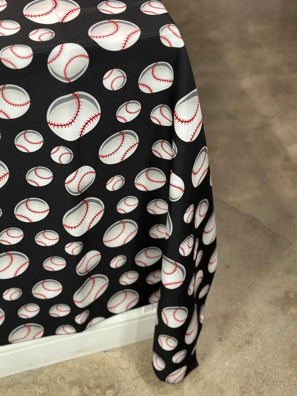 Sports (Poly Print) Table Linen Baseball