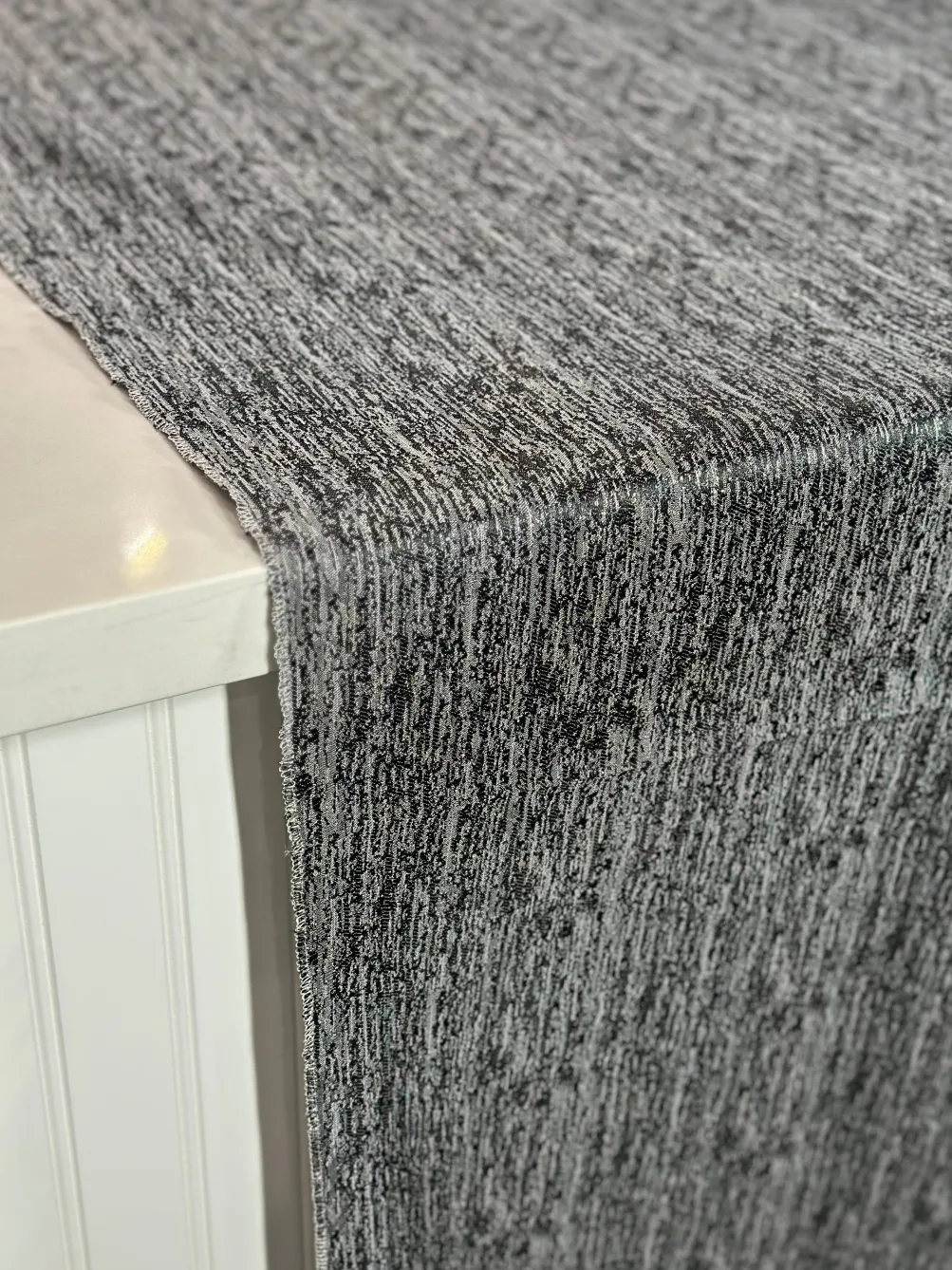 Sterling Jacquard Table Linen in Black