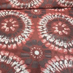 Sundaze Jacquard (Reversible) Table Napkin in Red and Black