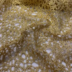 Swirl Chain Lace Table Linen in Gold
