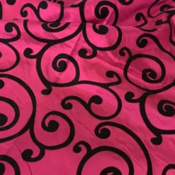 Swirl Flocking Taffeta Table Linen in Black on Fuchsia