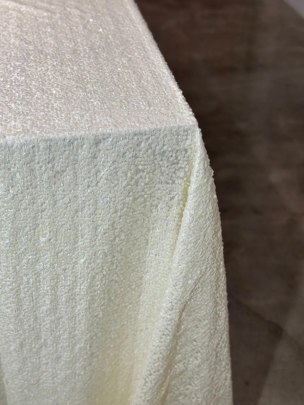 Taffeta Sequins Table Linen in Ivory