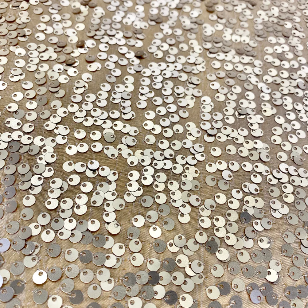 Taffeta Sequins Table Runner in Champagne
