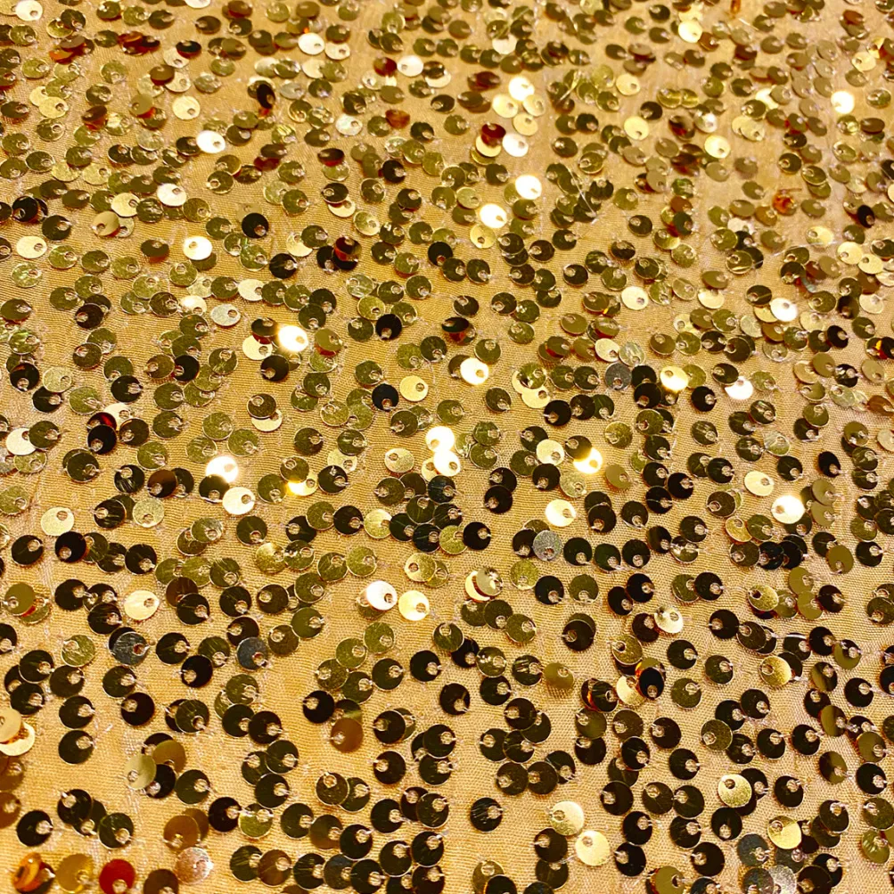 Taffeta Sequins Table Runner in Gold
