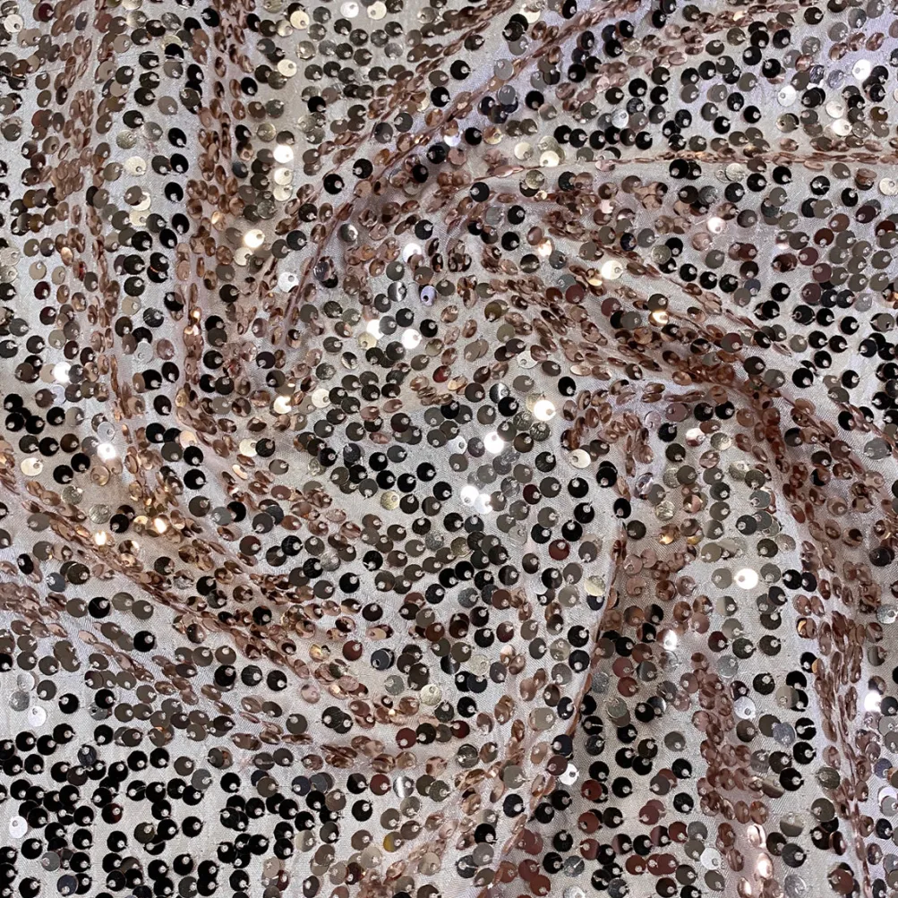 Taffeta Sequins Table Runner in Blush Shiny
