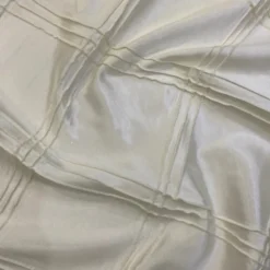 Triple Pleat Pintuck Table Linen in Ivory