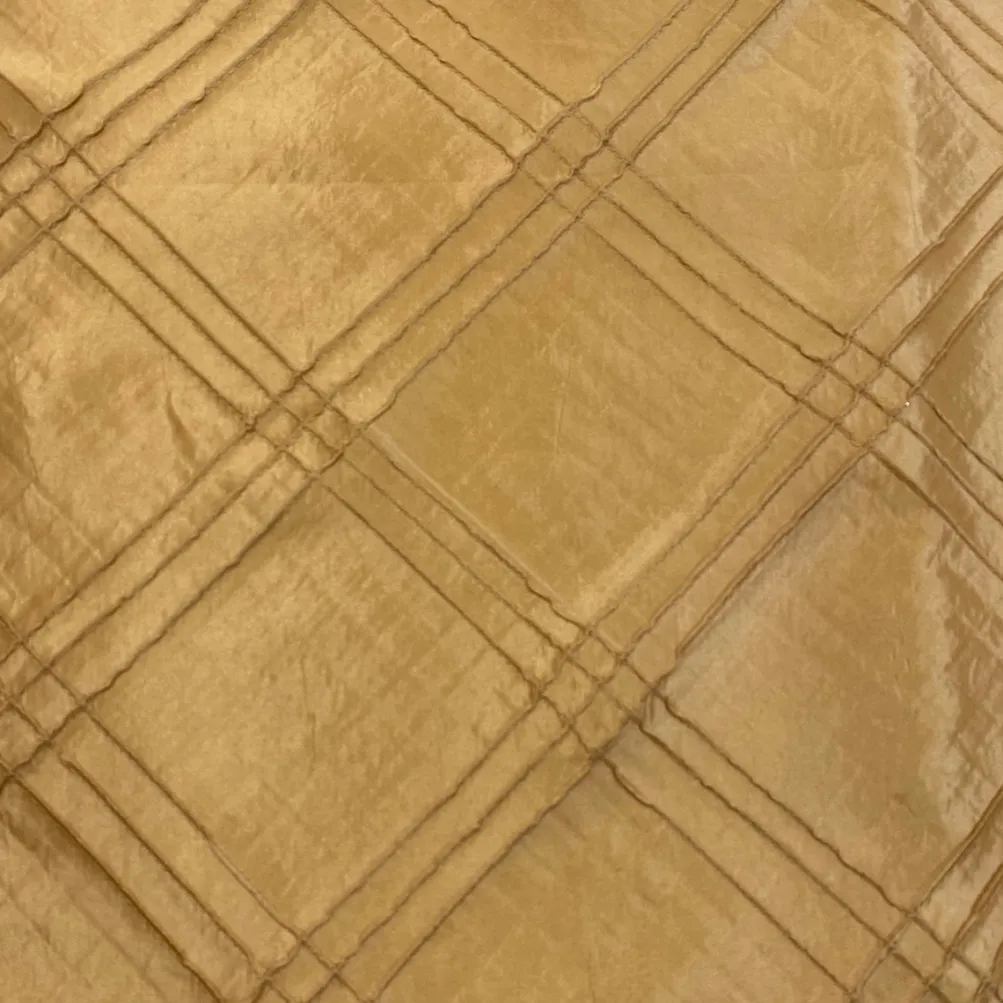 Triple Pleat Pintuck Table Runner in Gold