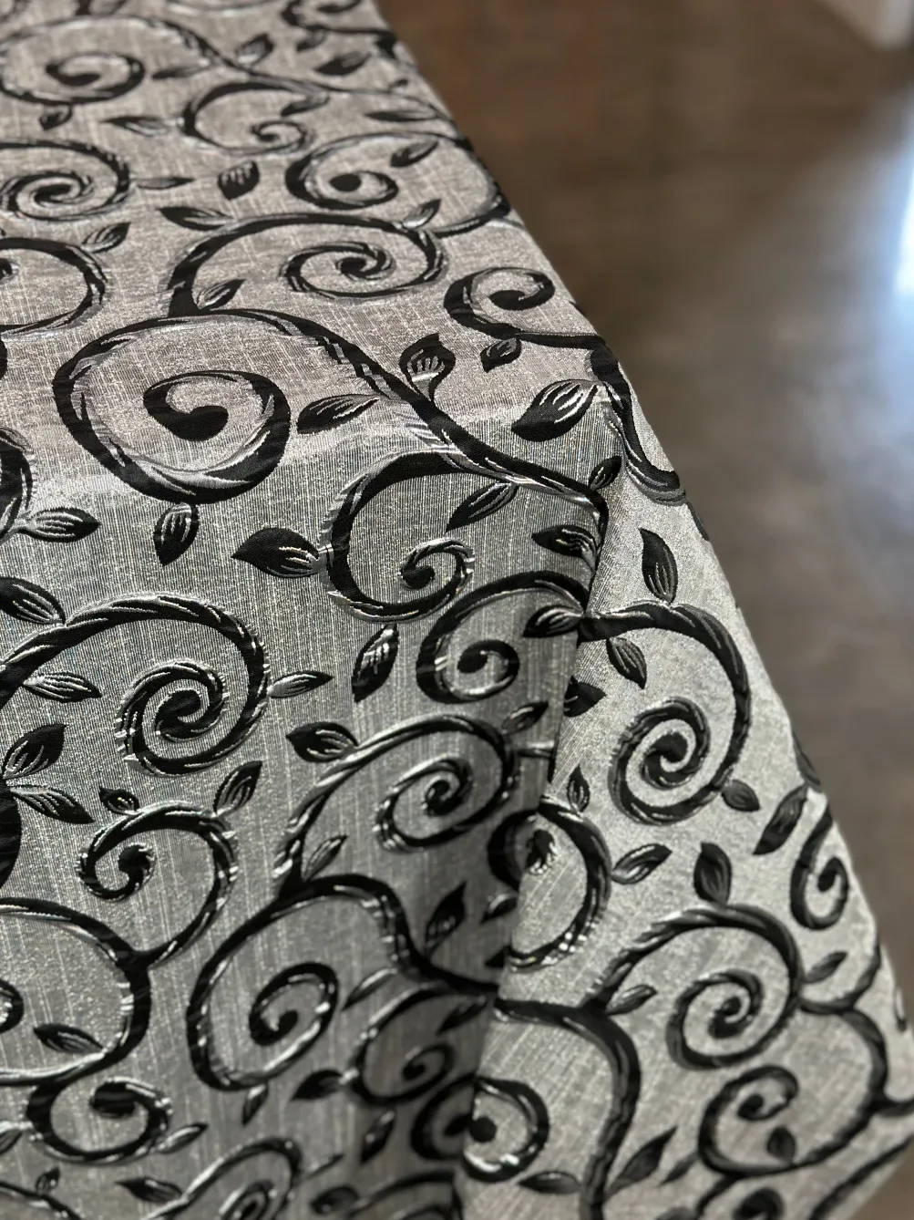 Tuscany Jacquard (Reversible) Table Linen in Black and Silver