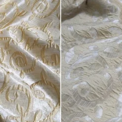 Tuscany Jacquard (Reversible) Table Napkin in Champagne and Gold