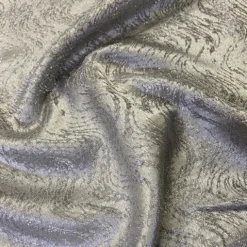 Twinkle Tensil Table Runner in Silver