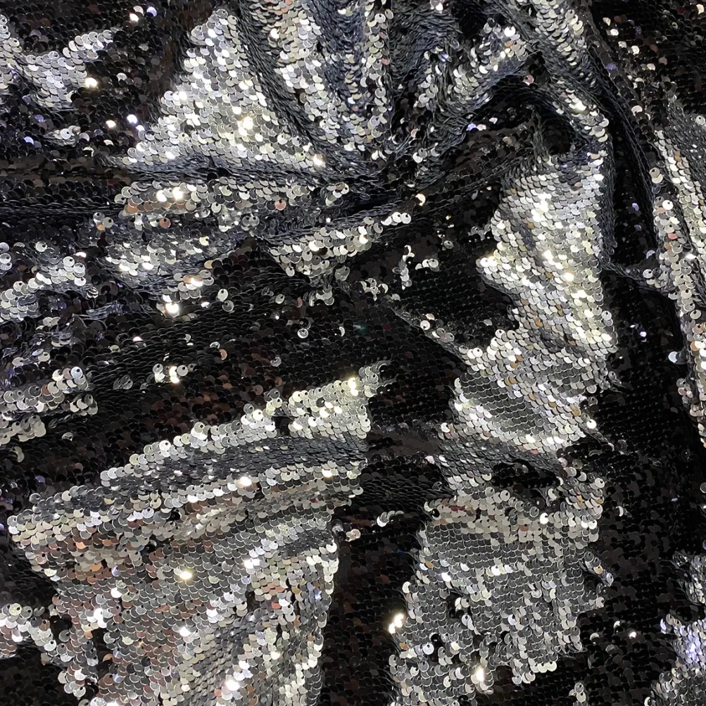 Two-Tone Sequins Table Linen in Black and Silver