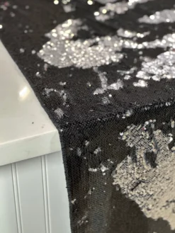 Two-Tone Sequins Table Linen in Black and Silver