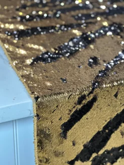 Two-Tone Sequins Table Linen in Black and Gold