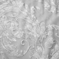 Victorian Jacquard Sheer Table Linen in White