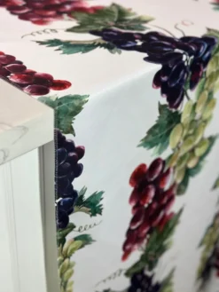 Vineyard (Poly Print) Table Linen