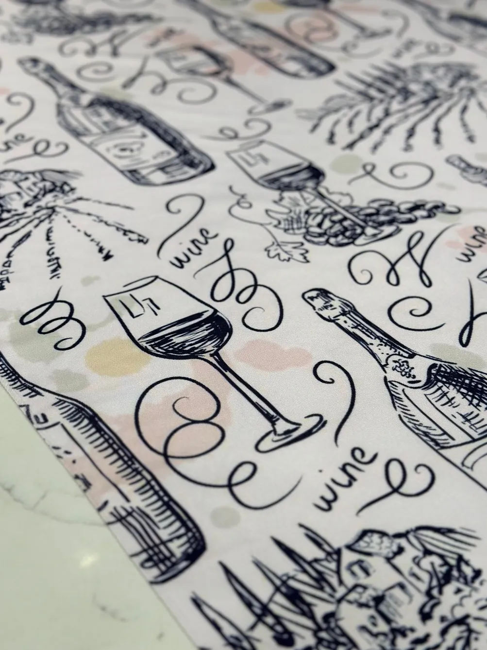 Vino (Poly Print) Table Linen