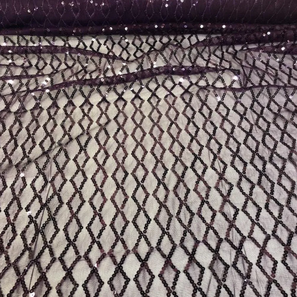 Vortex Sequins Table Linen in Plum