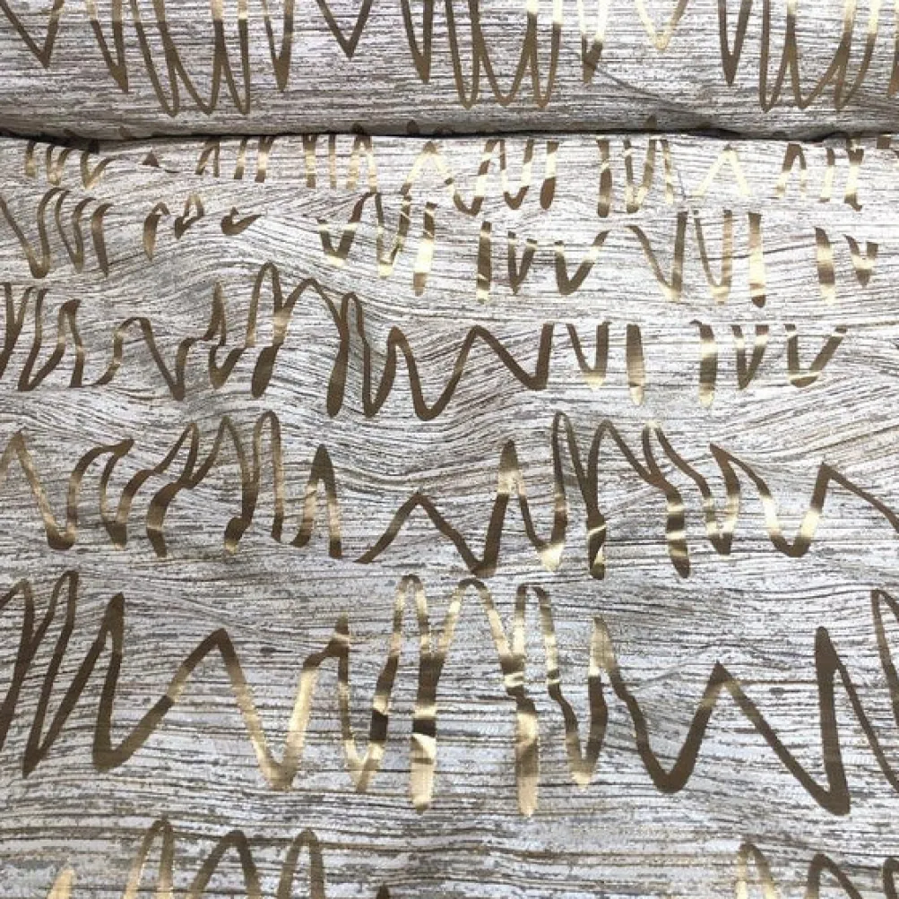 Zion Jacquard Table Runner in Gold